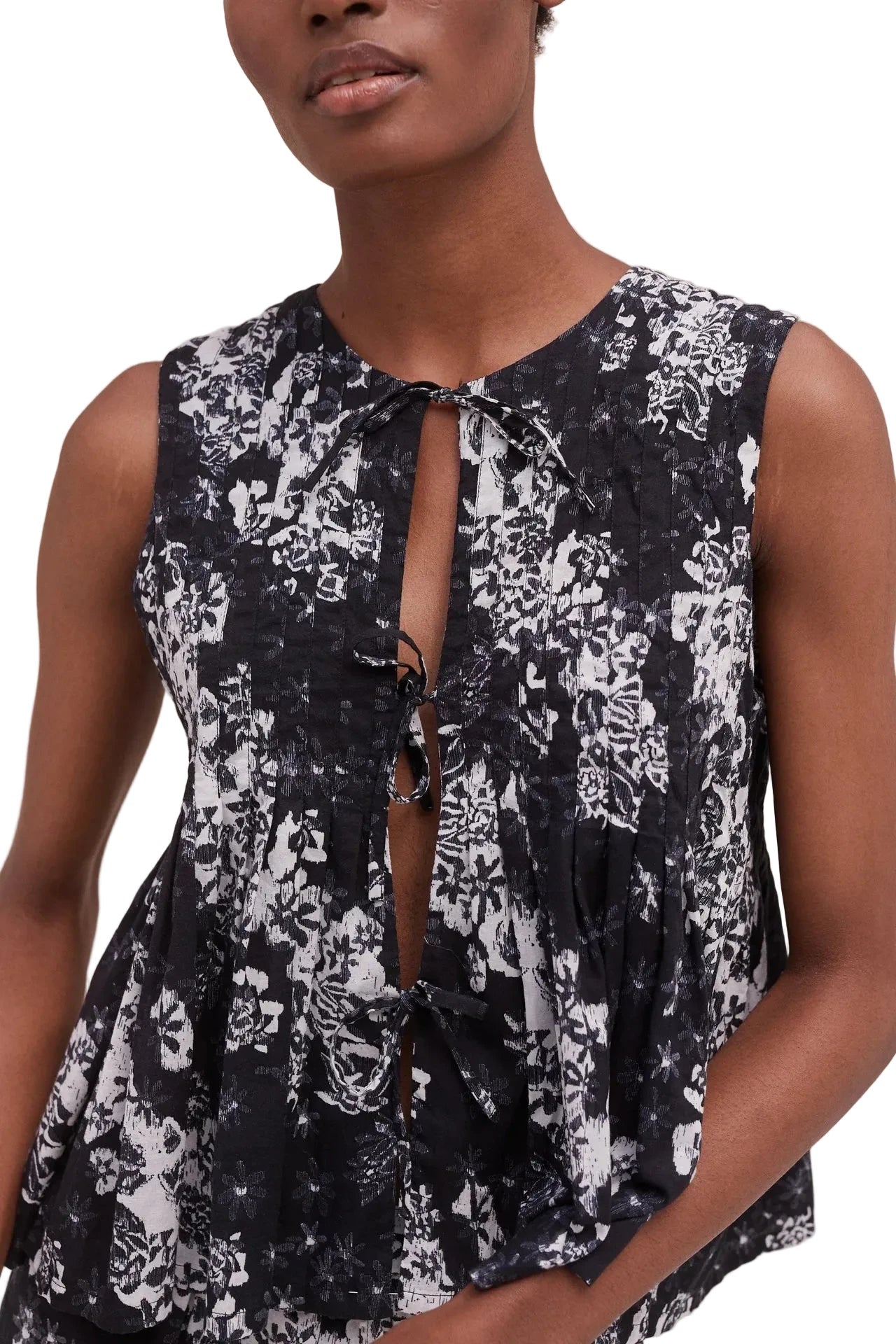 PLEATED CAMI AND SHORTS